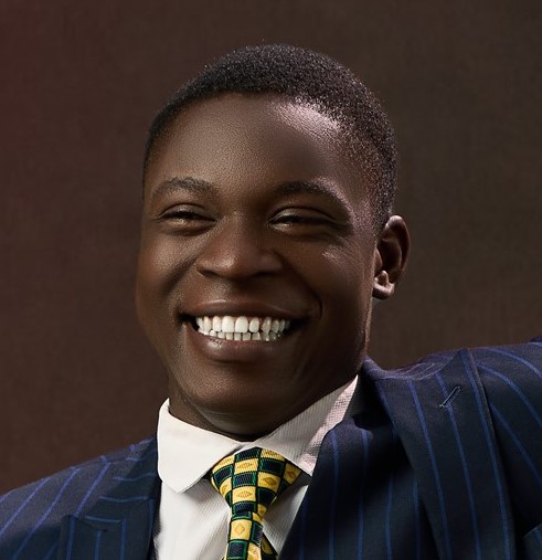 Tolani Akintayo, Cloud DevOps & Platform Engineer